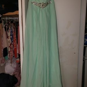 Prom dress